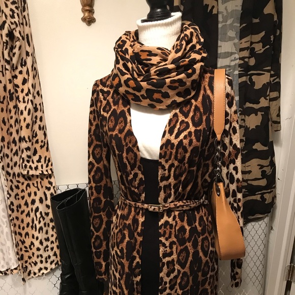 🎈1 Left❣️animal print Leopard Duster, cardigan - Picture 5 of 8